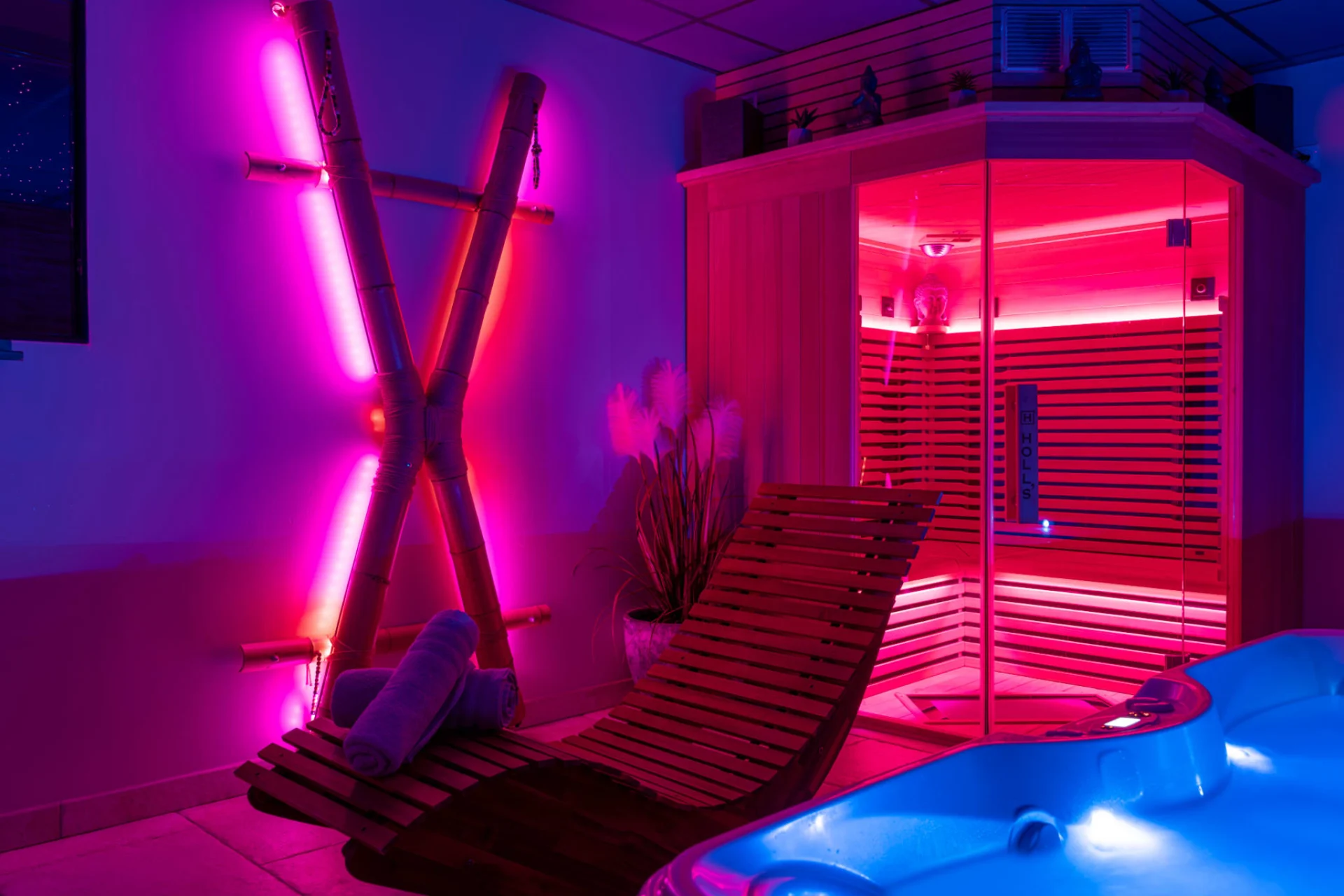 Jungle room