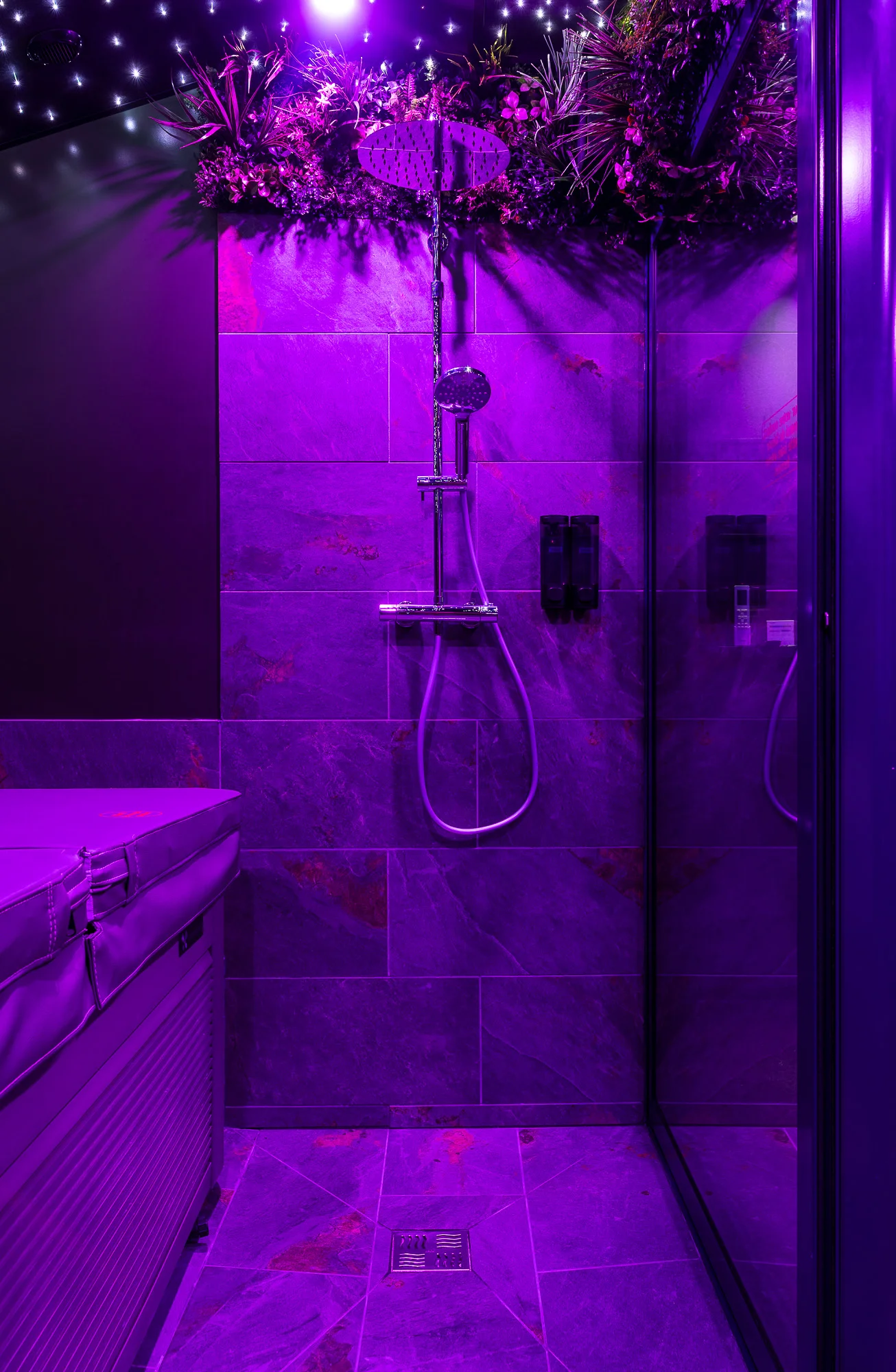douche-italienne-love-room-eden-toulouse